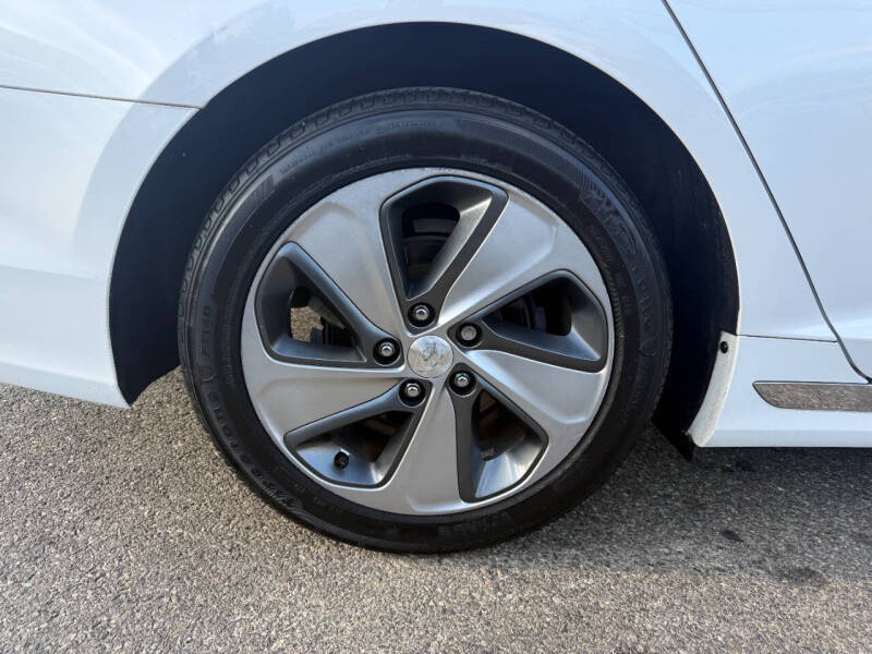 2016 Hyundai Sonata Hybrid Limited