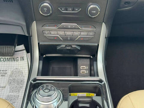 2019 Ford Edge SEL
