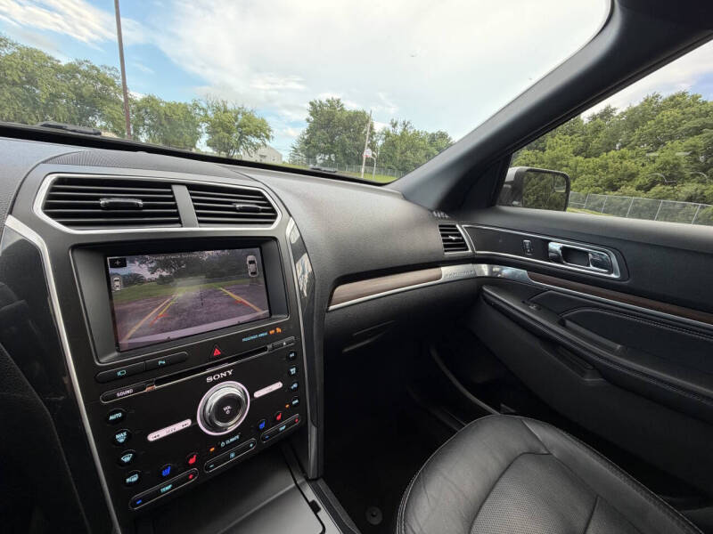 2017 Ford Explorer Limited