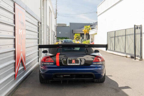 2005 Dodge Viper SRT-10