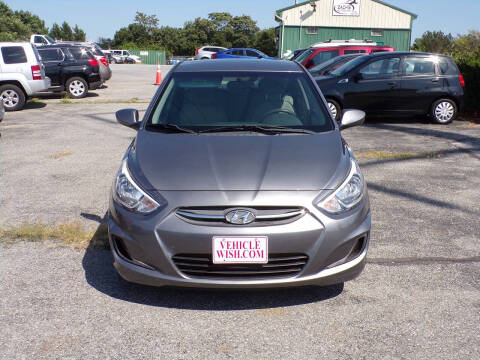 2017 Hyundai Accent SE