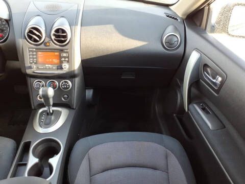 2011 Nissan Rogue SV