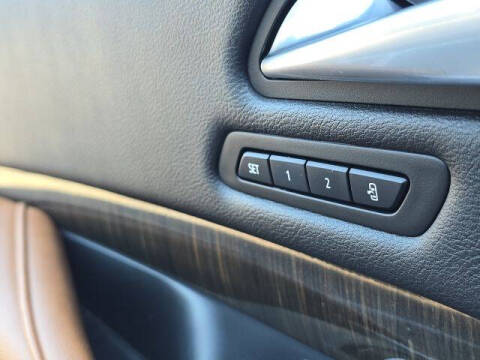 2020 Cadillac XT4 Premium Luxury