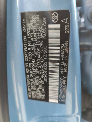 2016 Toyota Prius c Three