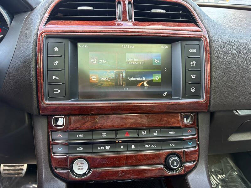 2017 Jaguar F-PACE 35t Prestige