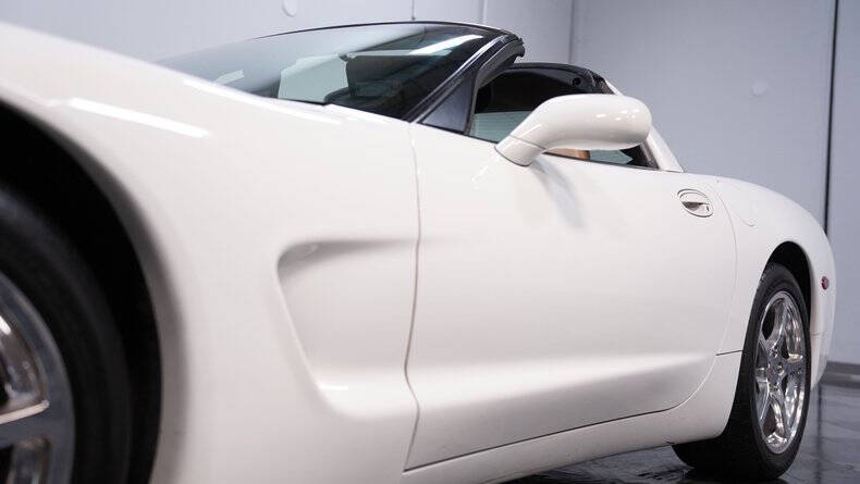 2004 Chevrolet Corvette