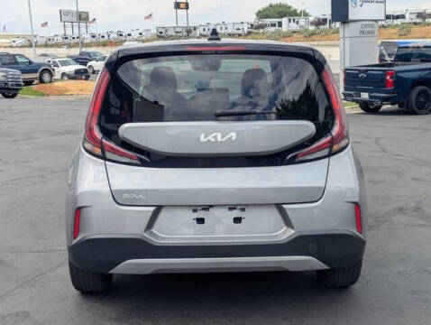 2023 Kia Soul LX