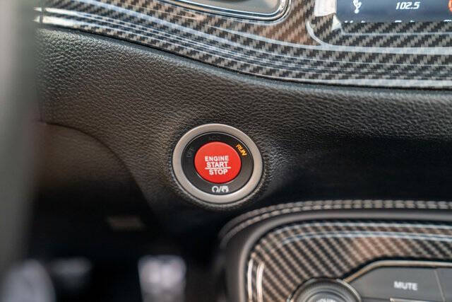 2019 Dodge Challenger 27