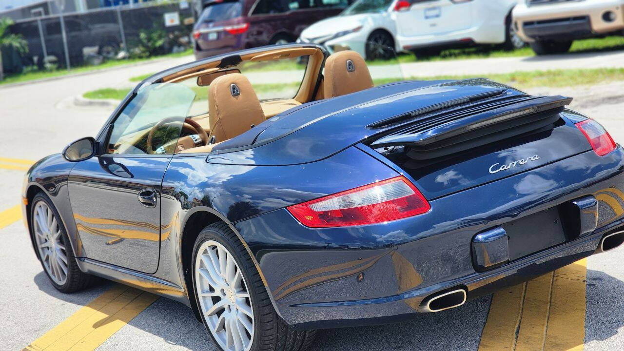 2006 PORSCHE 911 Convertible - $28,999