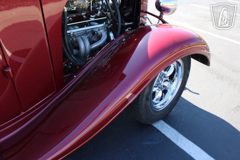 1934 Chevrolet Apache