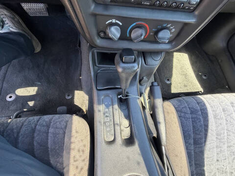 2002 Chevrolet Camaro