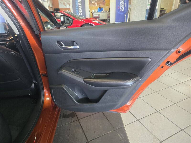 2022 Nissan Altima 2.5 SR