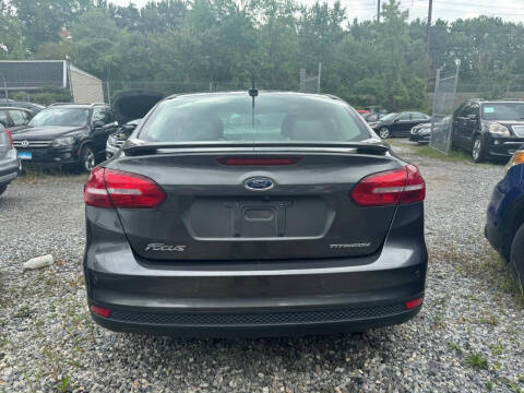 2017 Ford Focus Titanium