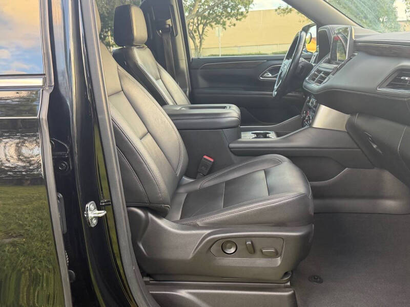 2021 Chevrolet Suburban LT