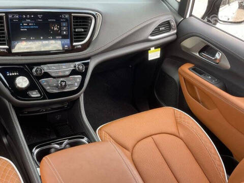 2026 Chrysler Pacifica Pinnacle