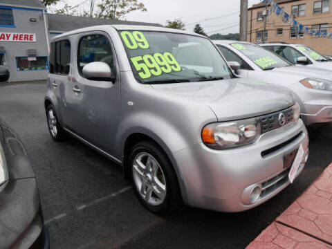2009 Nissan cube for sale at M & R Auto Sales INC. in North Plainfield NJ