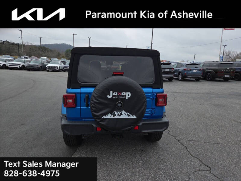 2024 Jeep Wrangler Sahara