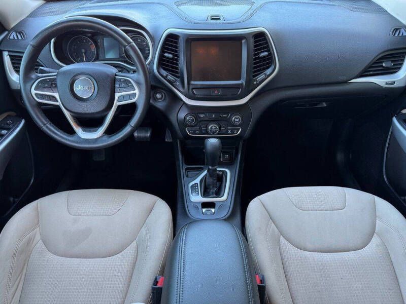 2017 Jeep Cherokee Latitude