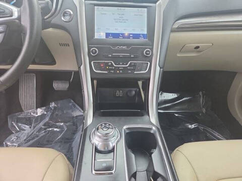 2020 Ford Fusion SEL