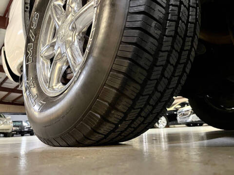 2000 Cadillac Escalade