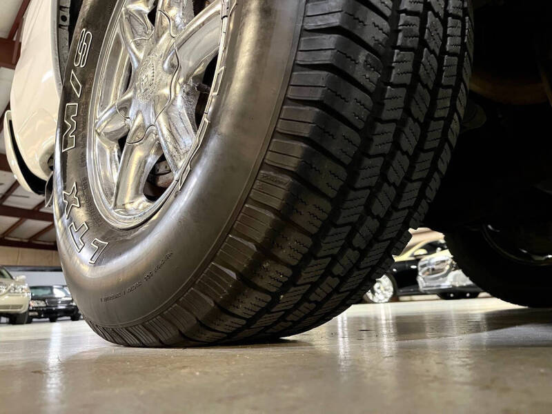 2000 Cadillac Escalade