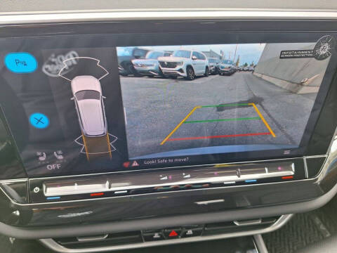 2025 Volkswagen Atlas SE