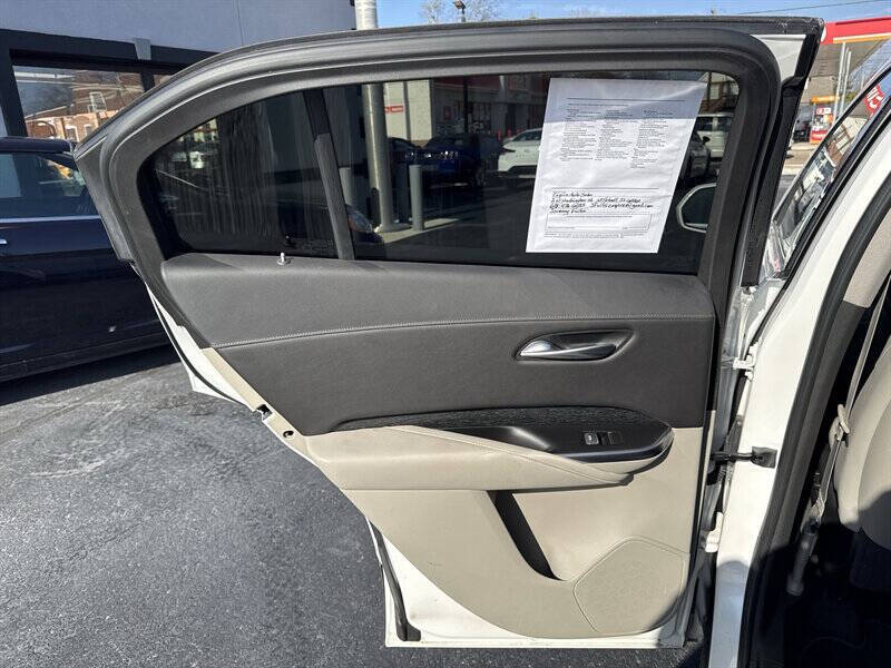 2020 Cadillac XT4 Premium Luxury