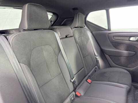 2024 Volvo XC40 Recharge Twin Plus