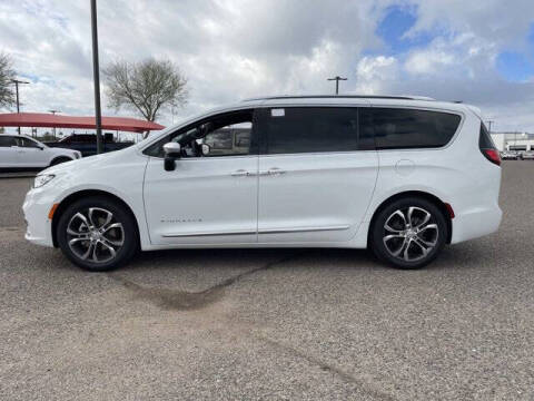 2026 Chrysler Pacifica Pinnacle