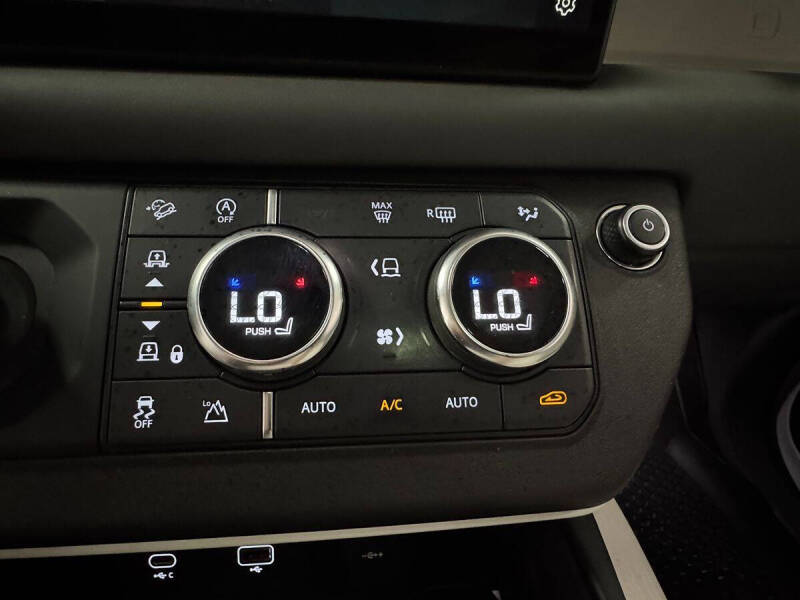 2023 Land Rover Defender 130 First Edition