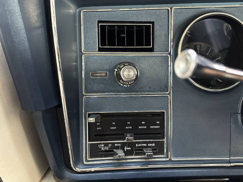 1975 Ford Thunderbird