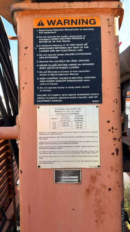 2010 International 4300 Grapple truck