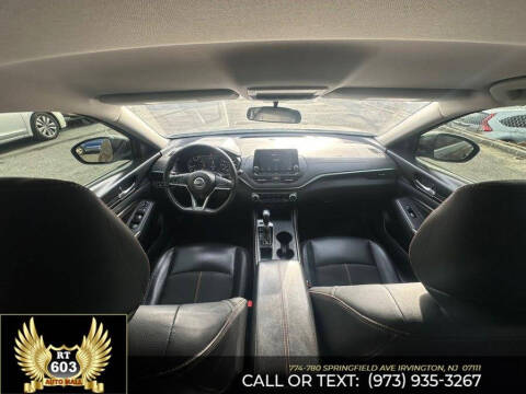 2022 Nissan Altima 2.5 SR