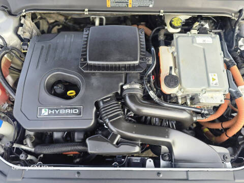 2016 Ford Fusion Hybrid SE