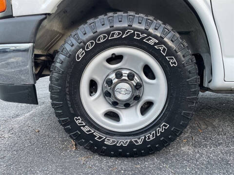 2017 Chevrolet Express LT 3500
