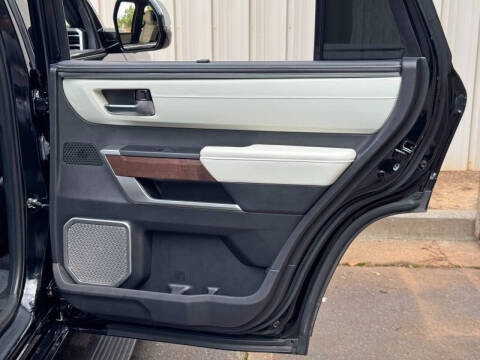 2023 Toyota Sequoia Capstone