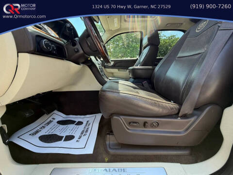2013 Cadillac Escalade Platinum Edition