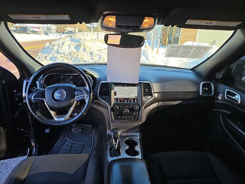 2018 Jeep Grand Cherokee Laredo E