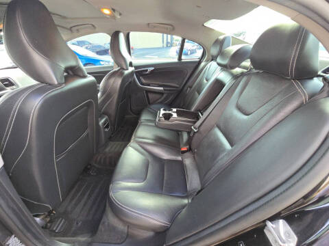 2017 Volvo S60 T5 Dynamic