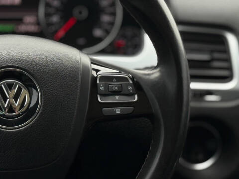 2012 Volkswagen Touareg Hybrid