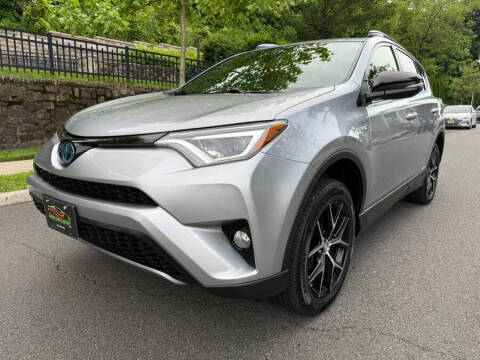 2017 Toyota RAV4 Hybrid SE