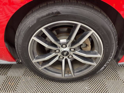 2017 Ford Mustang EcoBoost Premium