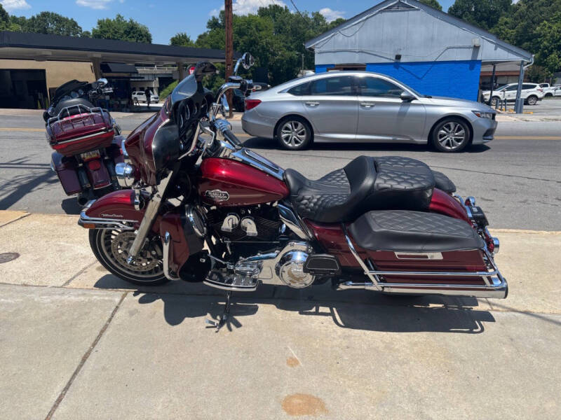 2010 Harley-Davidson Ultra Classic FLHTCU
