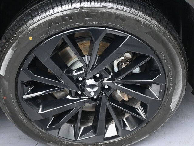 2023 Mitsubishi Outlander PHEV SEL