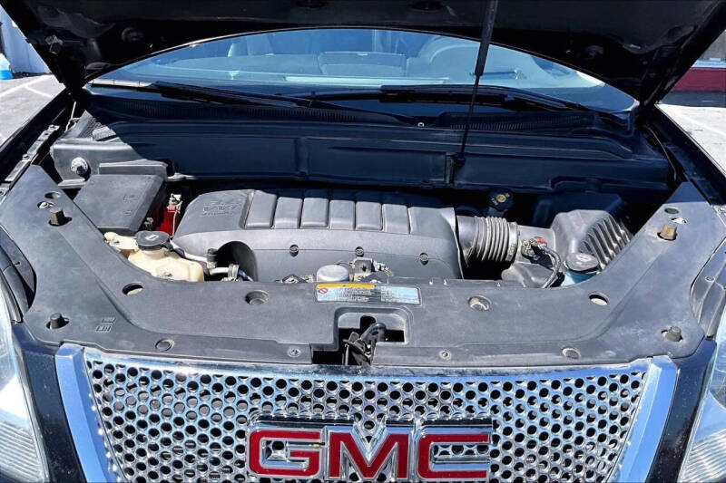 2012 GMC Acadia Denali