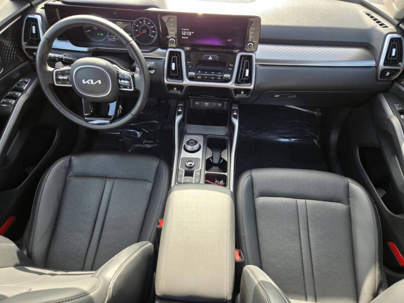 2023 Kia Sorento Hybrid EX