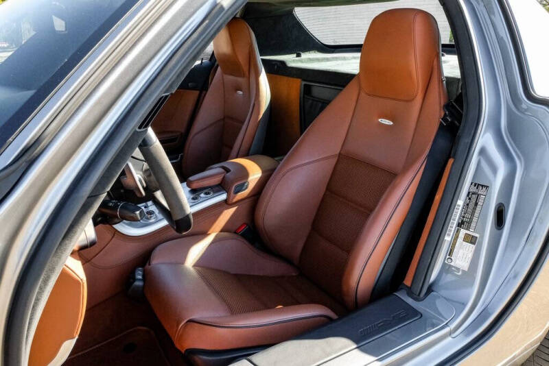 2011 Mercedes-Benz SLS AMG