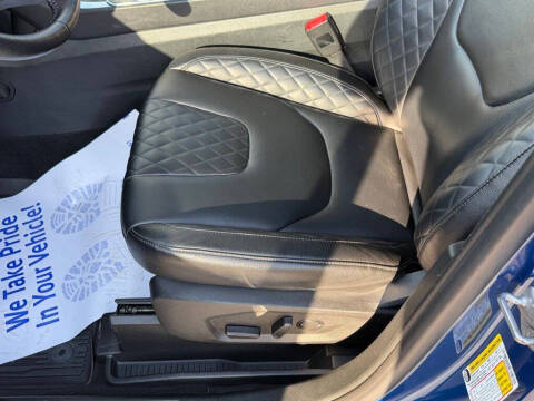 2023 Ford Edge Titanium