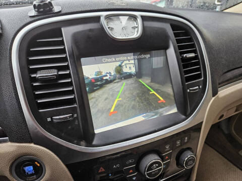 2012 Chrysler 300 Limited