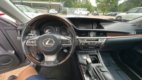 2017 Lexus ES 350